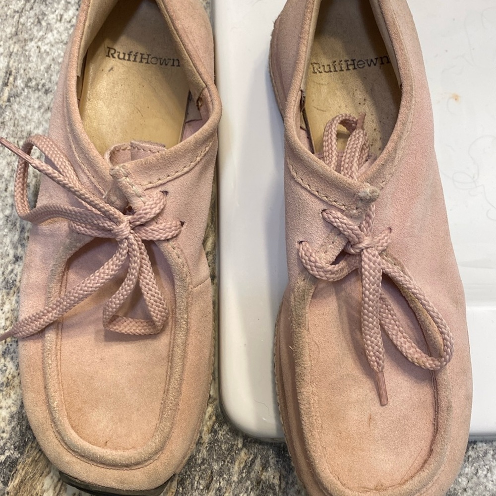 Ruff hewn light pink suede Wallace